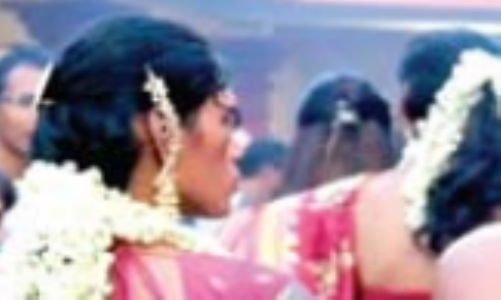 इंदाैर में 28 किन्नराें द्वारा आत्महत्या की काेशिश
